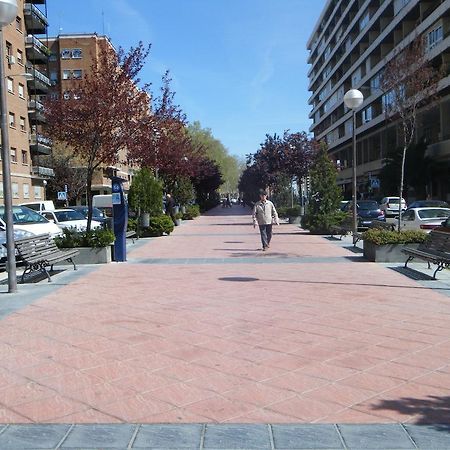 Madrid Studio Apartments ภายนอก รูปภาพ