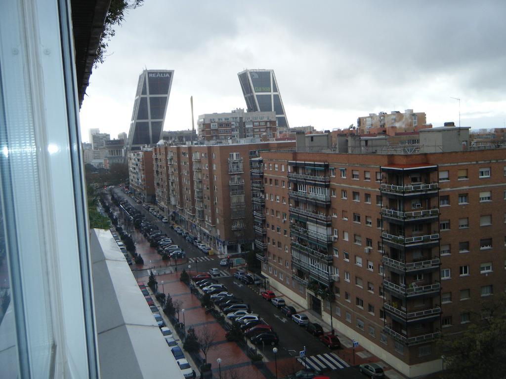 Madrid Studio Apartments ภายนอก รูปภาพ