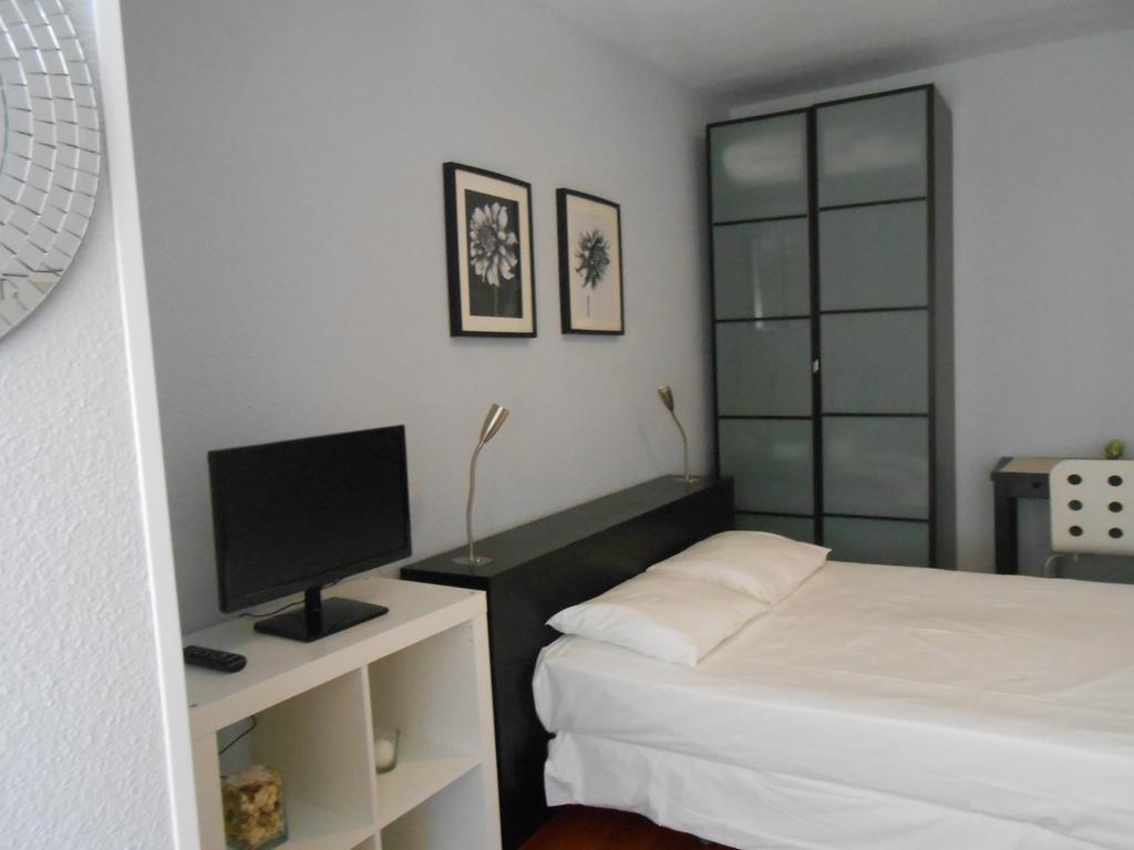 Madrid Studio Apartments ห้อง รูปภาพ